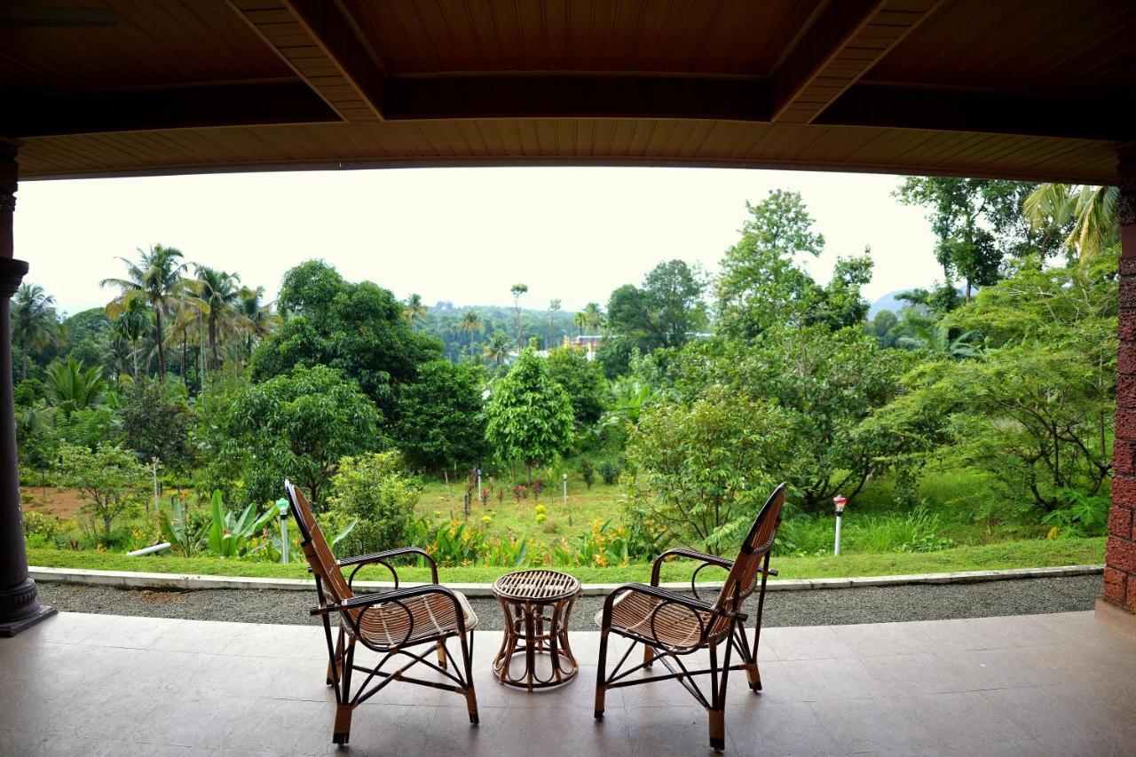 Carmel Tourism Village Kotamangalam Esterno foto